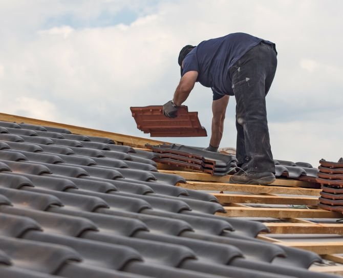 Protect your property with our reliable roofing solutions. Whether it’s installation, repairs, or maintenance, we ensure long-lasting durability and weather resistance while enhancing your roof’s aesthetic appeal.